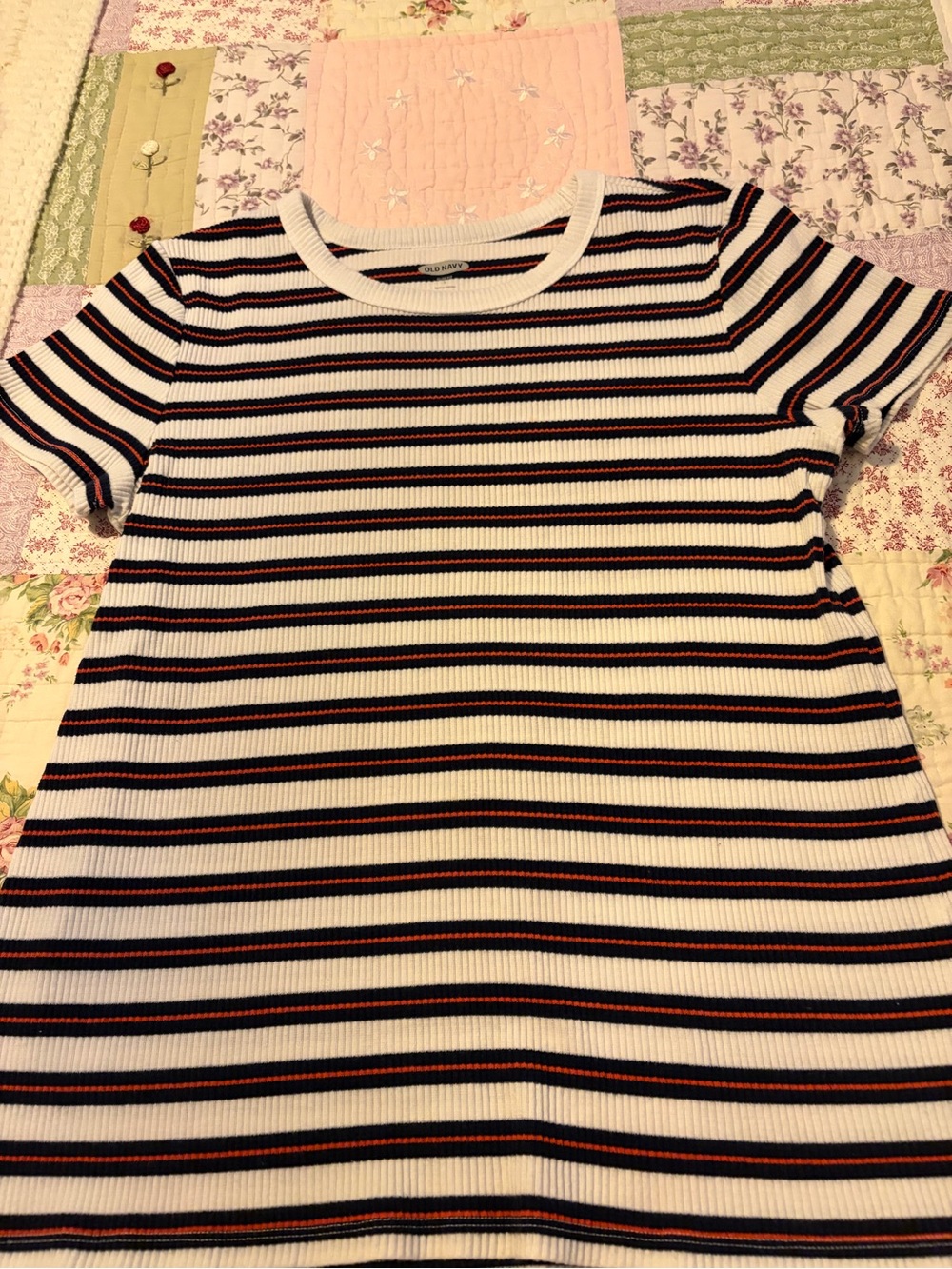 womens Short Sleeve Striped Knit top- White with Navy & Red Stripes